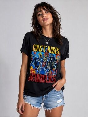Guns N' Roses 2023 Tour T-Shirt Black Cotton Graphic Crew Neck Short Sleeve Med